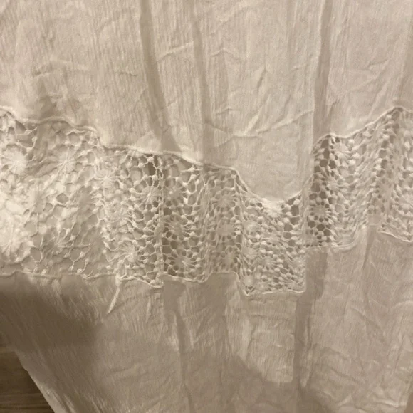 Boho White Sleeveless Maxi Dress w/Adjustable Straps and Crochet details size S - Picture 3 of 8